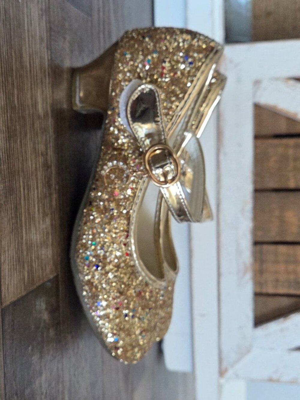 Girls dress shoes low heel